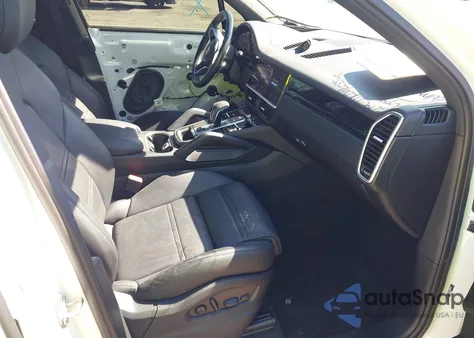 2023 Porsche Cayenne Platinum Edition из США, поврежденный, VIN WP1AA2AY5PDA10560